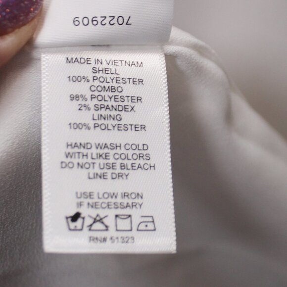 NWT CeCe Long Sleeve Mixed Media Clover Clip Dress - Picture 13 of 15